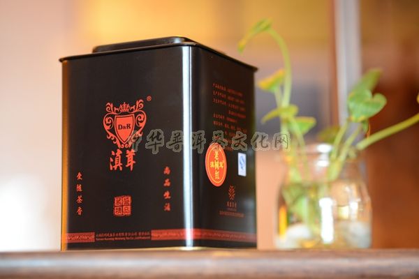 暑去天漸涼，風(fēng)動云飛揚(yáng)，換季也換茶
